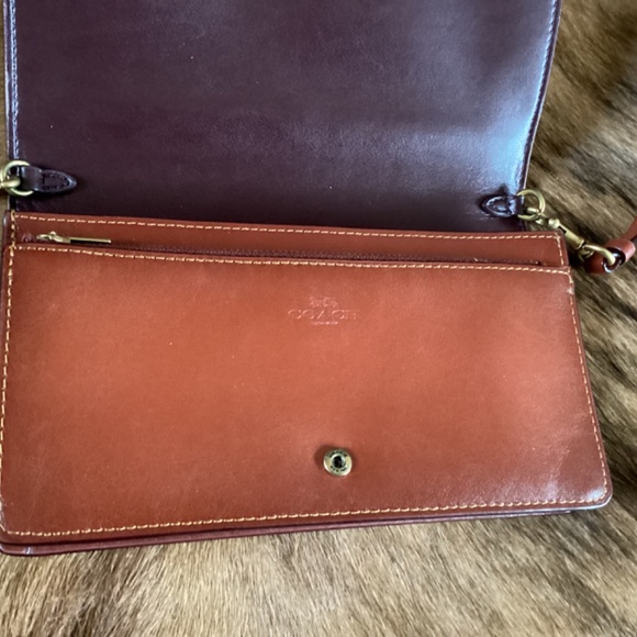 Authentic Hayden Foldover Crossbody Clutch In Coach Monogram Signature Canvas - Picture 2 of 11